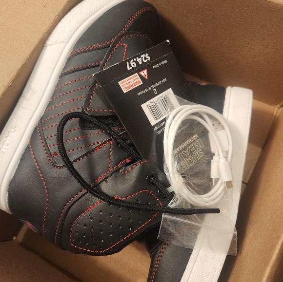 Shoe Beatz Size 2 - Picture 2 of 6
